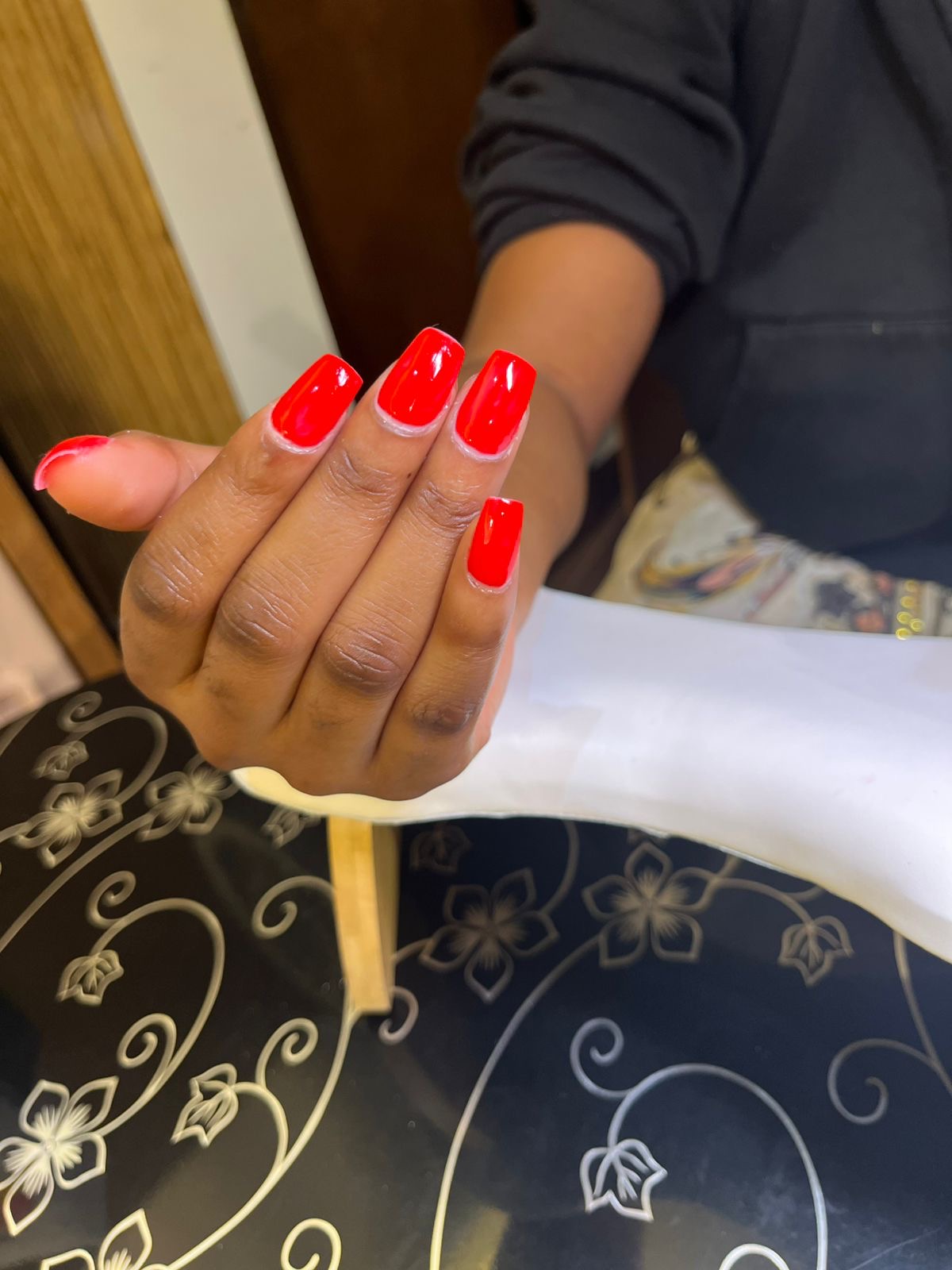 Red acrylic nails